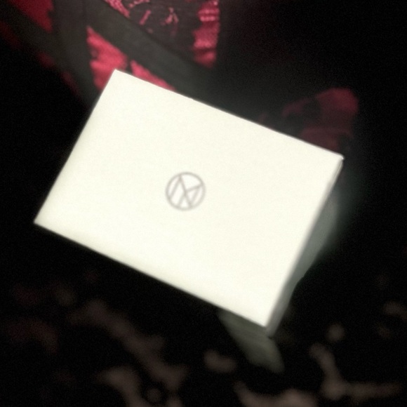 Il makiage After Party Full-Coverage Foundation in shade #030 - Picture 2 of 6